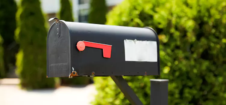 Secure Mailboxes for Packages Vineyard