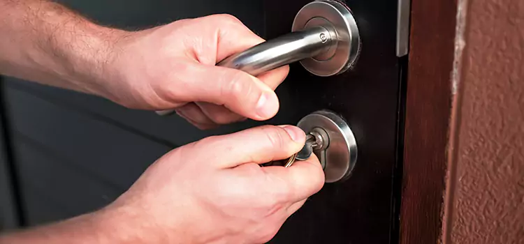 Door Closer Repair & Installation Vineyard
